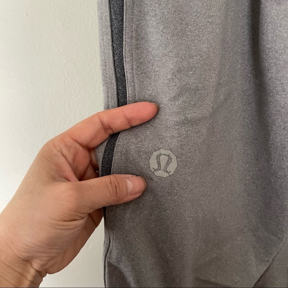 Lululemon sweatpants - Picture 6 of 8
